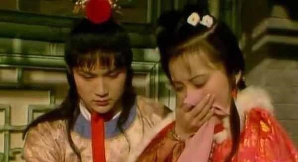 王夫人$薛蟠为何要折腾两三年,花大把银子给林黛玉配药?