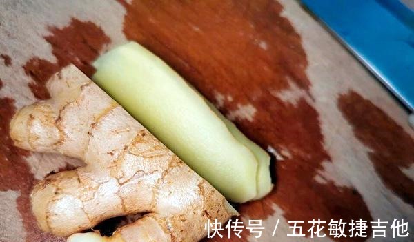 妙招|不懂门道，吃力又不讨好的小肠，拿出妙招，一菜还能两吃！