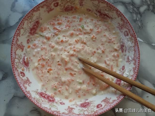 胡萝卜这样做真好吃，不发面不揉面一烙上桌营养极高，凉了也不硬