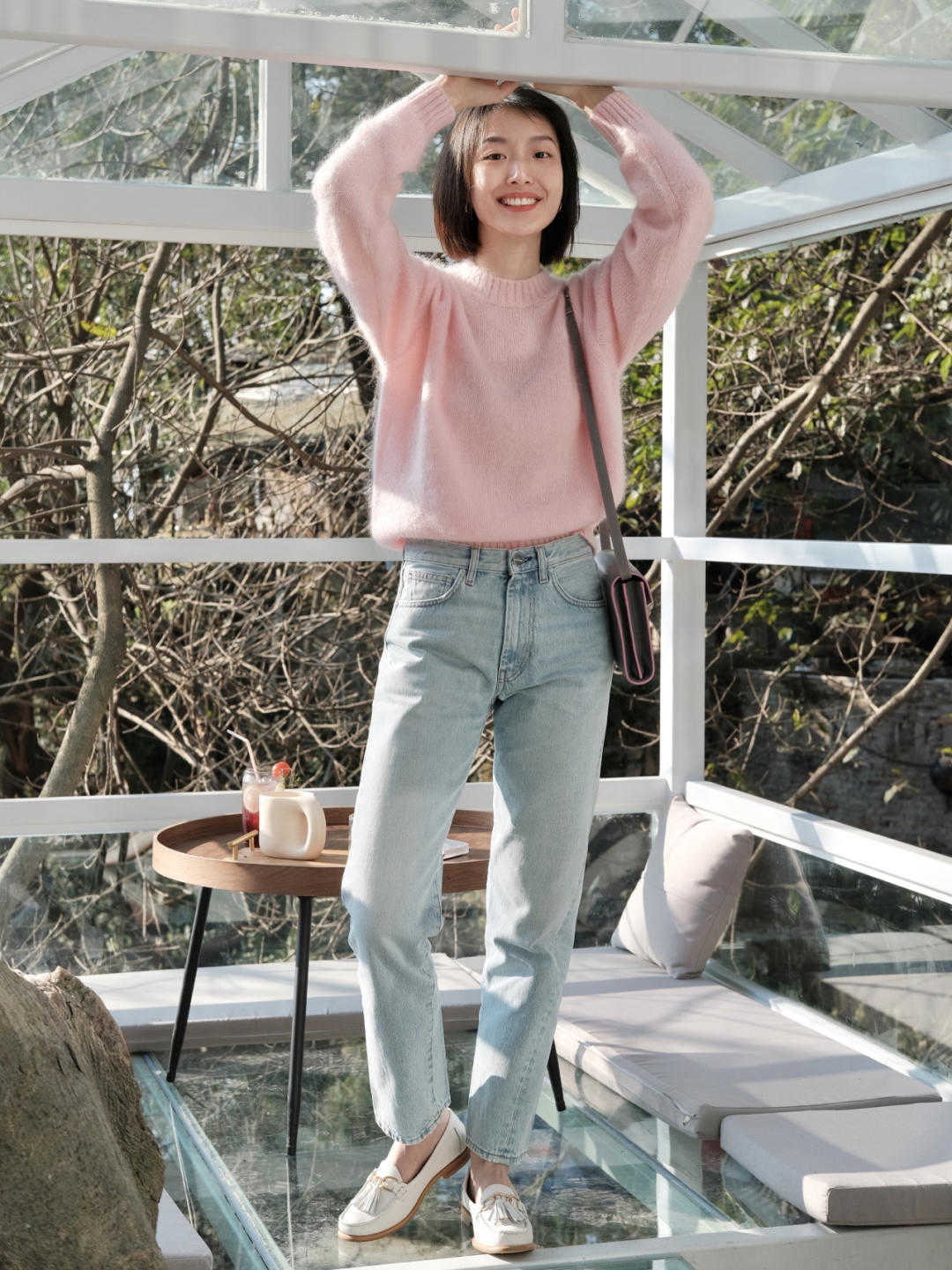 面料 适合冬天选择的粉色单品有很多,码住这“四”款,是真的很时髦