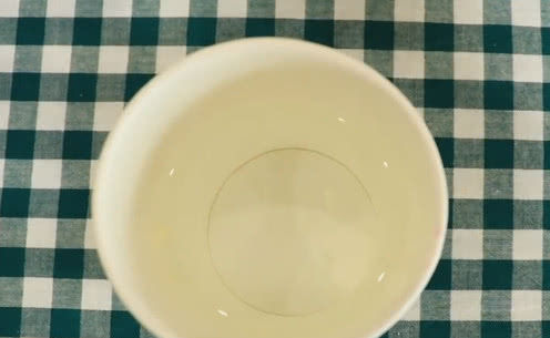 大蒜放在花盆里太厉害了,我也是今天才知道,看完快告诉家里人