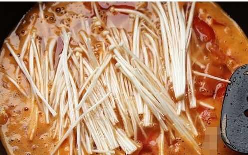  简单|冬天这个汤不能少，简单方便，暖心又暖胃