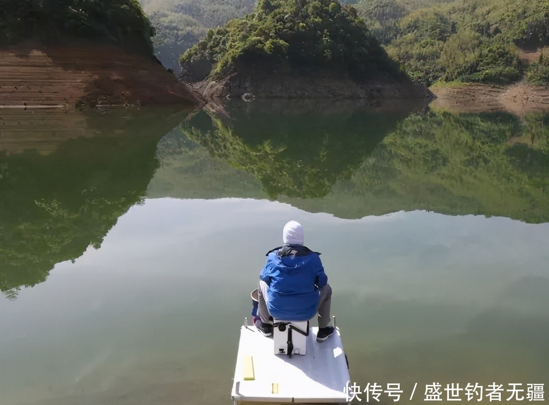 漂相该怎么看?实拍鱼吃饵的动作,轻松掌握提竿时机——盛世三渔
