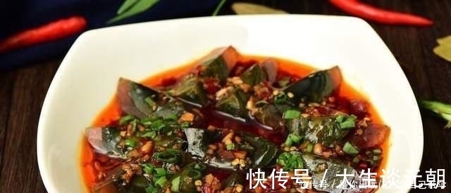 皮蛋|凉拌皮蛋,这两个步骤是关键,搞错的人不少,难怪入口又腥又苦涩