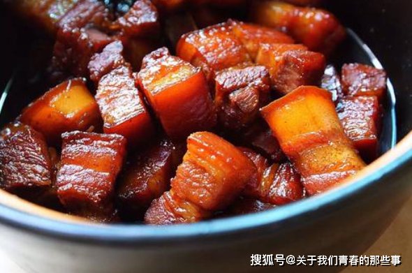 做红烧肉，不炒糖色，做好关键2步，颜色红酱味浓，肥而不腻，香