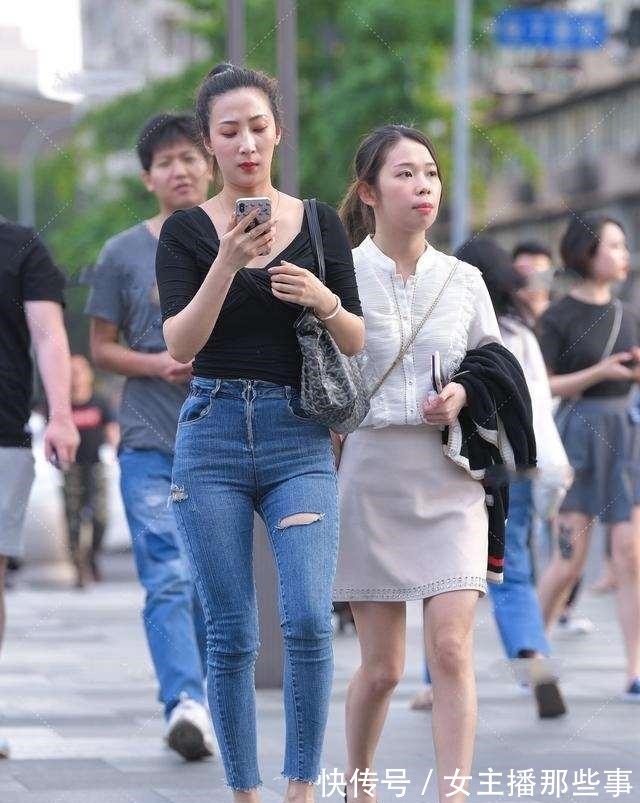 优雅 时尚别致的打底裤更显优雅大方的气质,简约也是一种美,傲娇迷人!