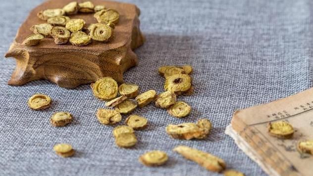 清热|一味良药,体内诸“热毒”可除之,体内诸“湿气”亦可除之