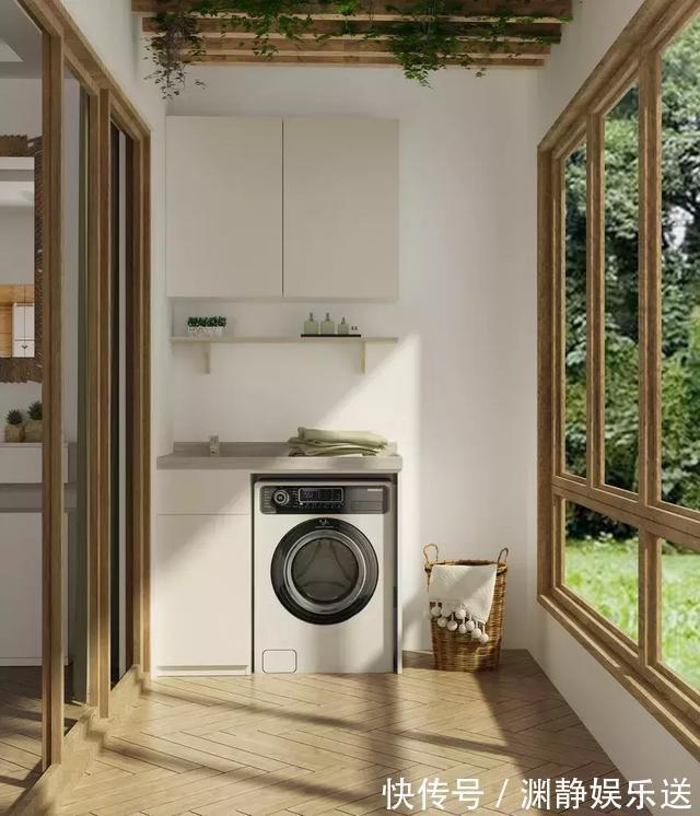 插座|为何老外总把洗衣机放在阳台,而中国人放在卫生间