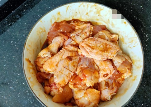 鸡腿和鸡|自从学会炸串这种做法,花钱不多,口感香嫩,孩子爱吃也不上火