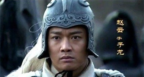 谥号|刘禅真的很傻吗?看看他给蜀汉五虎上将封的“谥号”,一句话隐藏得太深!