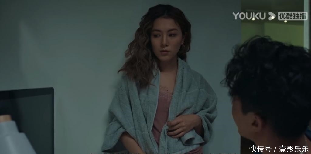 叶劲峰|口碑爆棚,全员疯逼,这群变态没被浪费!