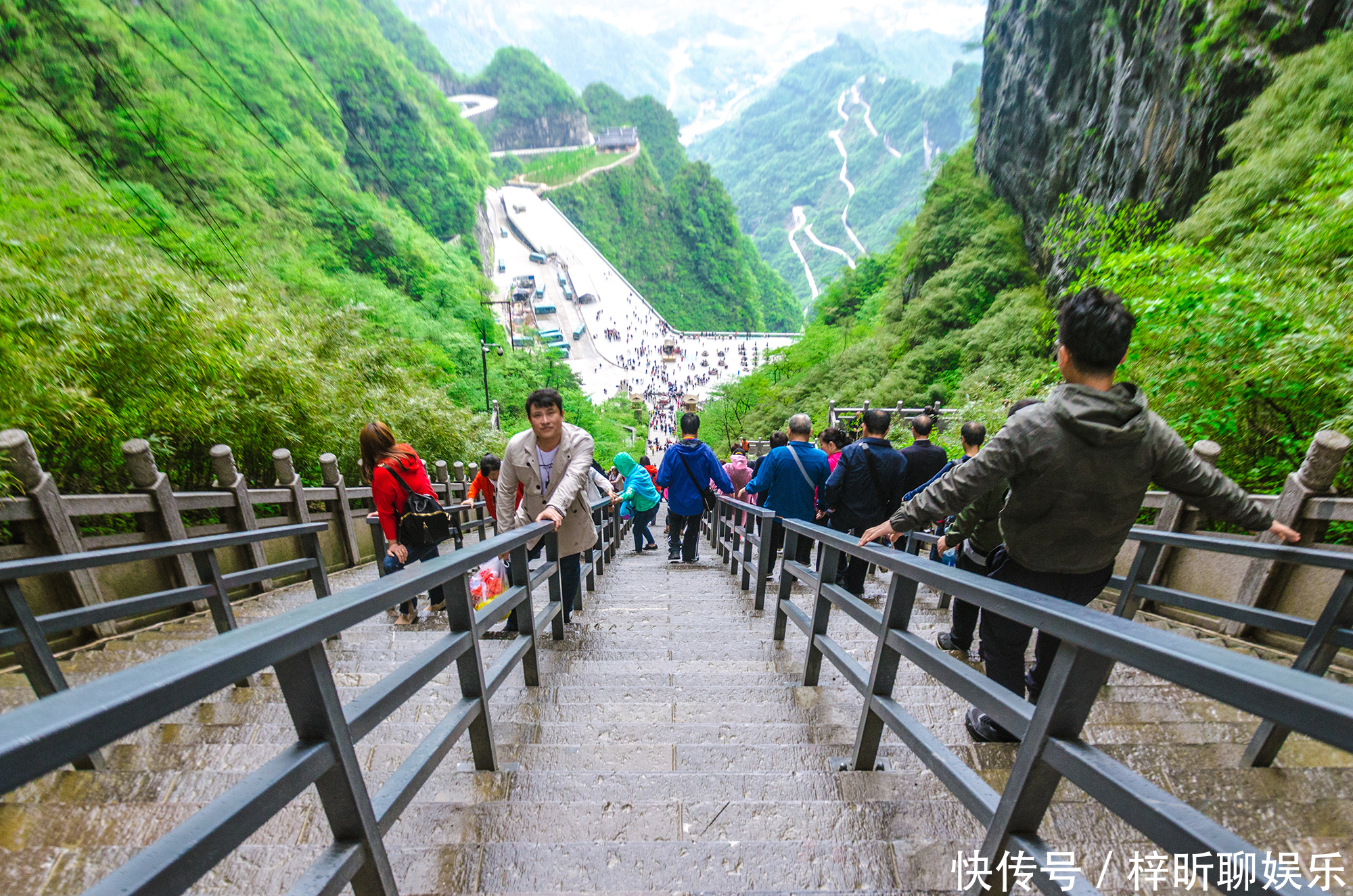 谜团|世界上最高的天然穿山溶洞，号称“通天门户”，至今许多谜团未解