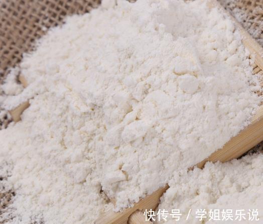 高筋面粉|买面粉时,最好“避开”这3种,面粉厂员工:老板自己都不吃