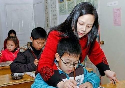 书法家协会@美女书法家毛燕萍书法美到极致,书功非凡,不愧为江南才女