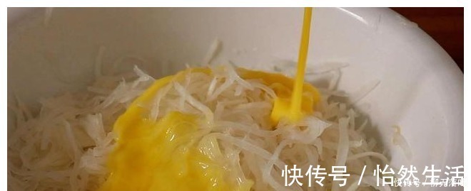 玉米面|白萝卜最过瘾做法，很多人没见过，学会在家做，好吃又解馋！