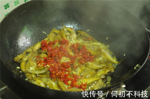美美家|冬天不吃它太可惜，钙是虾肉的10倍，5块钱一斤，识货的抢着买