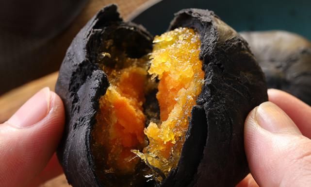 值得囤的4种零食，好吃不贵，休闲时光解馋好选择，盘它！