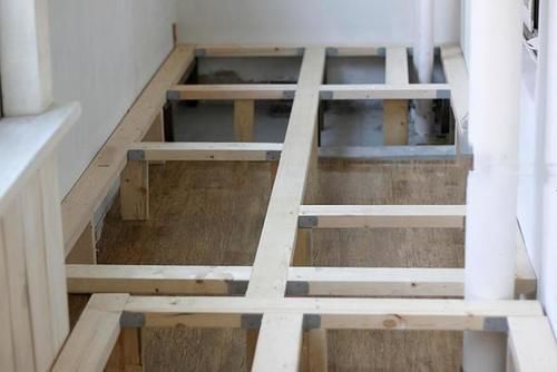 阳台|阳台抬高30公分,省个5W,瞬间多个杂物间,庆幸老公这么机智