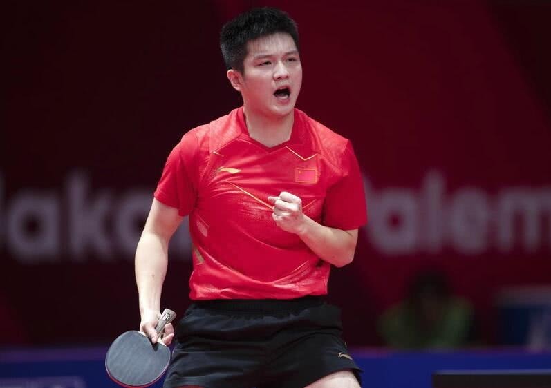 国乒|3-0！世界杯首个男单四强出炉：国乒王牌顺利晋级，静候王楚钦