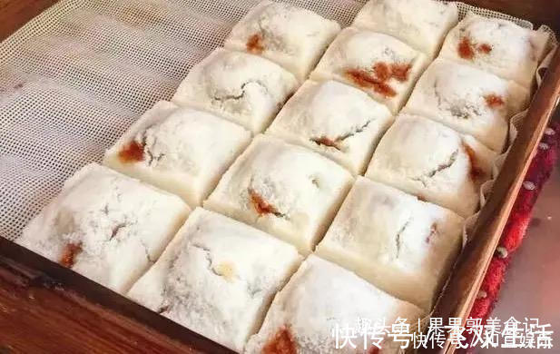 青团青团|中国公认最好吃的6大糕点,光是看图就流口水了,你吃过哪些?