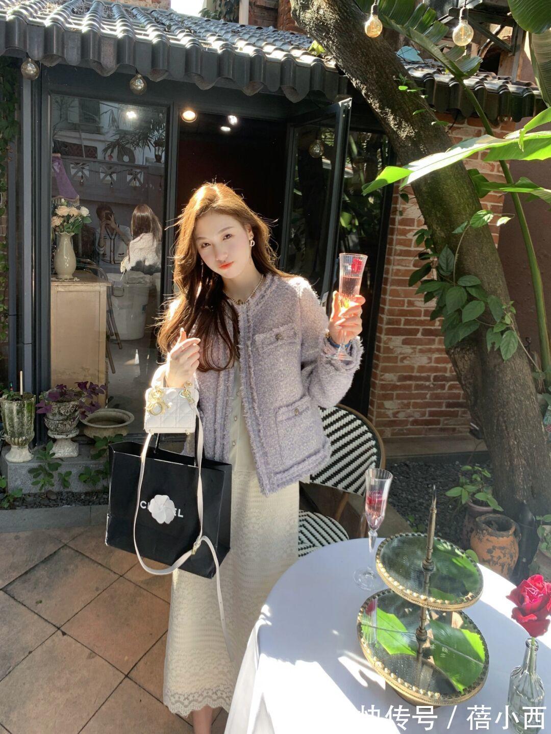 半身裙|找到适合自己的“小香风外套”,时尚博主都这样穿,成为时髦精