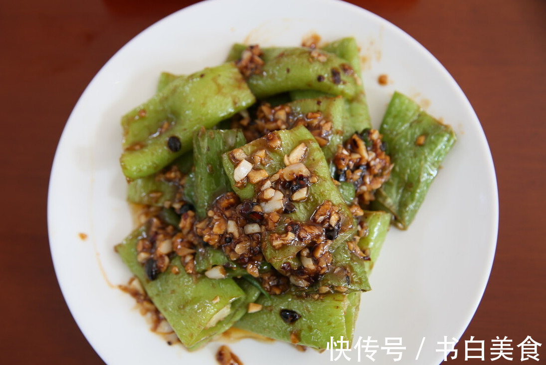 青椒|做虎皮青椒时,切记不要先倒油,难怪不起皮也不入味,口感很差
