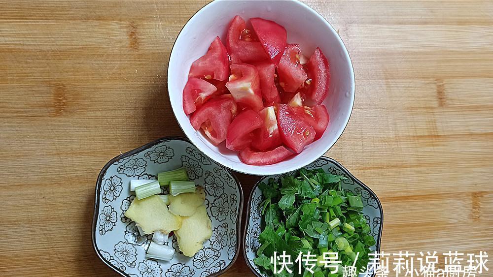 三鲜肉片汤,做法简单但是营养价值却不简单,你喜欢吗?