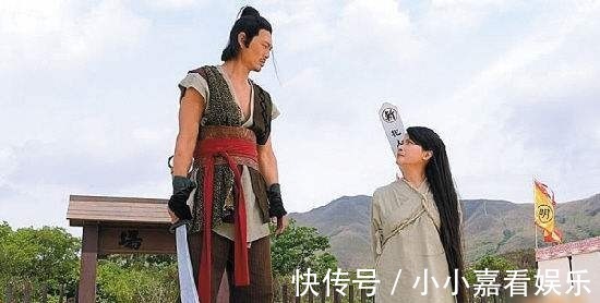 行刑者$古代罪犯被砍完头后,到底还有没有感觉?此人拿自己做了一个实验