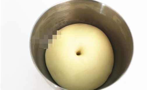 别买了，在家做出又香又软的面包，其实很简单，成本只要几块钱