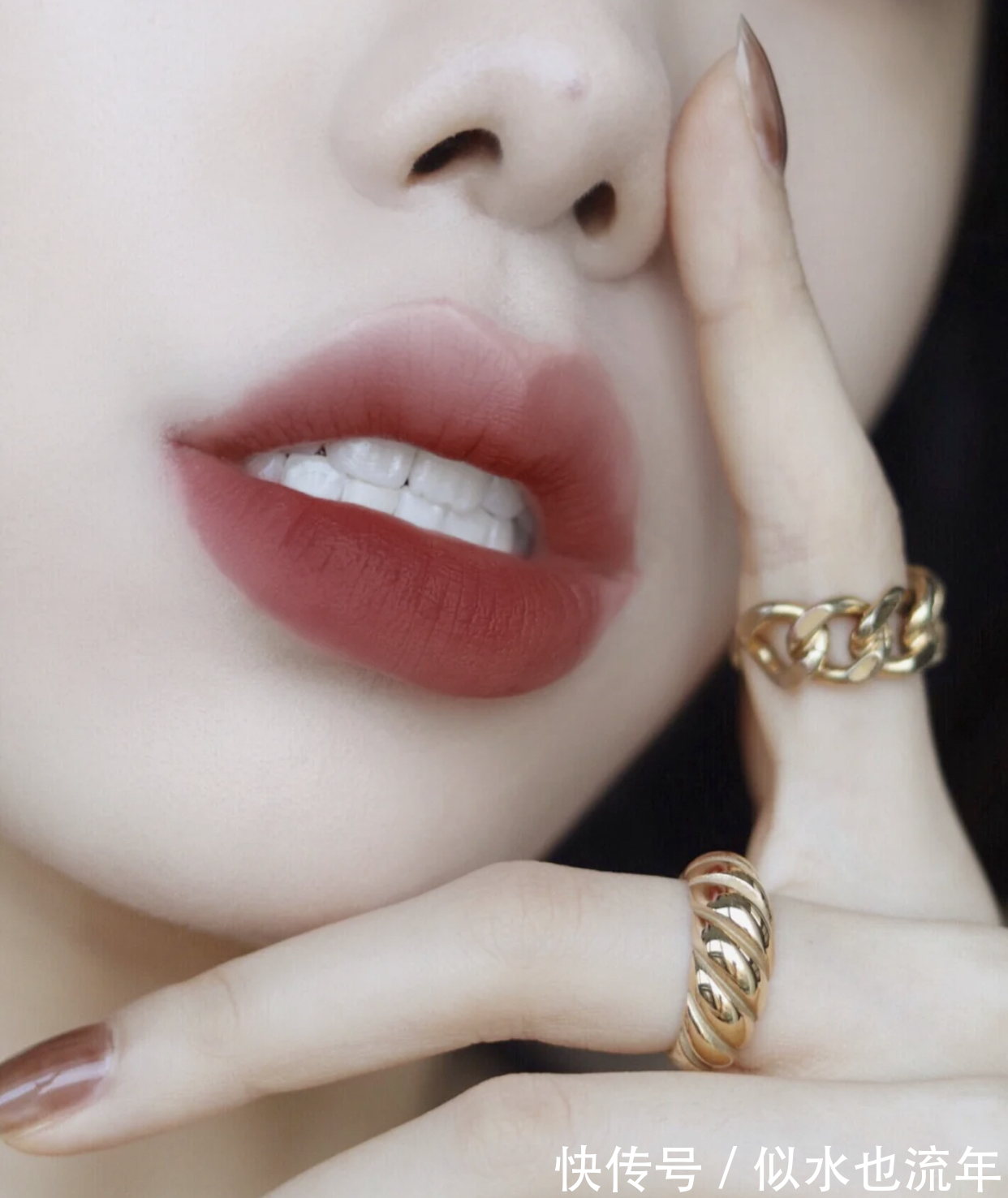 黄皮 这几只品牌的口红色号,非常显白,让黄皮女神气场强大又妩媚