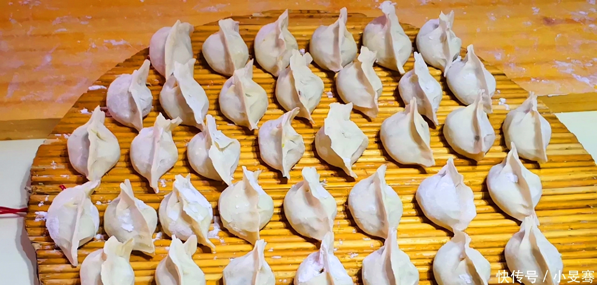 先加盐|拌饺子馅,油和盐先加哪个?以前没注意,难怪饺子没有饭馆的好吃