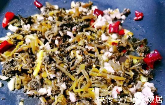 新鲜的没人吃，腌咸菜却是一绝，用它炒饭很开胃，还是酒席压轴菜