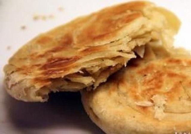 剂子|千层油酥饼照这个方法做,金黄酥脆,咬一口,脆到掉渣,满口生香