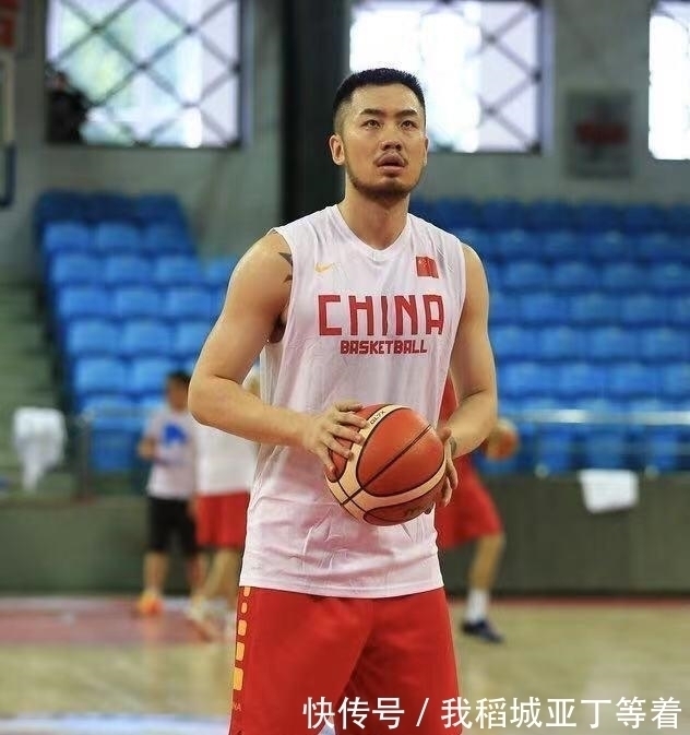 国际赛场|如果让你选出本世纪中国男篮的最差阵容,你会选择谁?