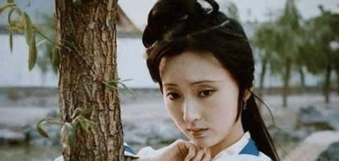 因为爱情|她暗地保护黛玉,比贾母更用心,可对她了解的人却很少