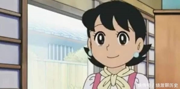 玉子|哆啦A梦:大雄妈妈一直戴眼镜,当拿下眼镜的那一刻,网友:女神