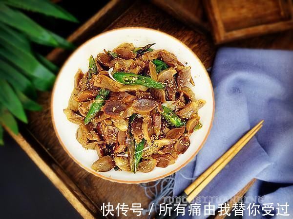 杭椒|鸡身上“最值钱”的部位,卖鸡的都留着自己吃,识货的都抢着买