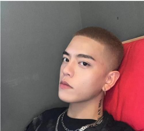 羊毛卷|2021发型别乱剪，又帅又时尚男发来了，想换发型看过来