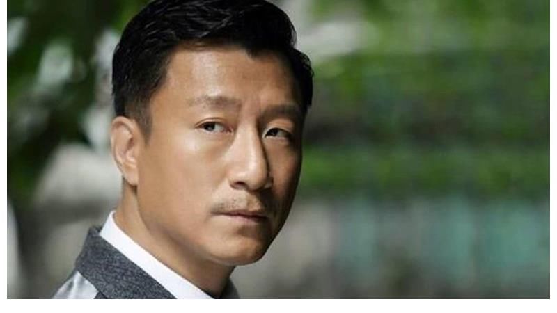 演技|演技派成綜藝咖？孫紅雷演技被罵浮夸，成第二個(gè)鄧超