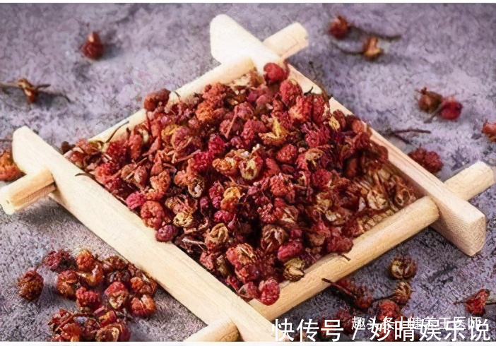 莴笋|女人40岁后，推荐吃几种食物，滋阴补气，美容抗衰，越吃越年轻
