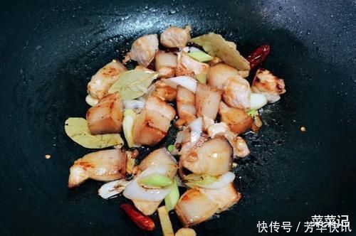土豆不能和它一起吃,一定要小心,很多人不知道,许多家庭都中招