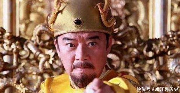 朱元璋|朱元璋临终前，口中一直说着四个字，但所有人都装听不见！