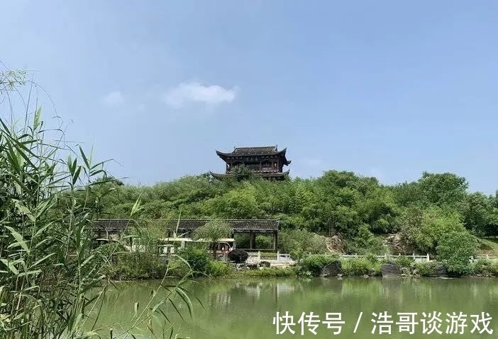 潭畔|「自驾秋游」睡进山水画卷桃花畔诗水山画酒店+N项玩乐