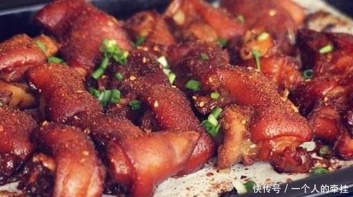  饭店不外传的猪手10种做法，很多人都没吃过，没收藏的都后悔了
