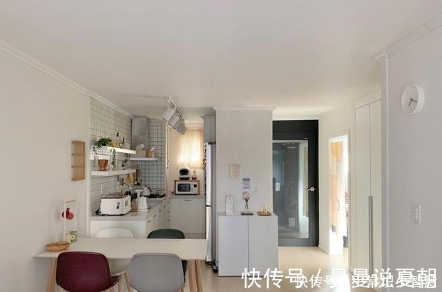 衣帽间|这套76平小房子,上了年纪却充满人情味!狭窄的厨房,一丝不苟!