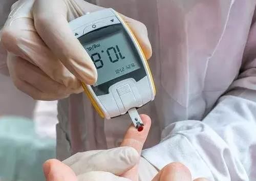 血糖升高|高血糖怎么办？中医推荐这4种食物，让我们轻松把血糖“吃”下去