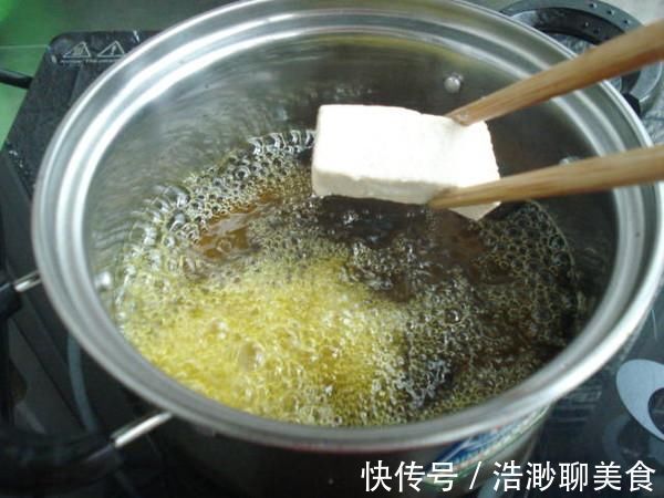 黑芝麻|白头发增多,医生推荐多喝它,隔三差五喝2次,白头发慢慢变黑发