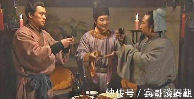 武松$水浒传中暗藏的四大高手,其中一位和武松相比,根本排不上名次!