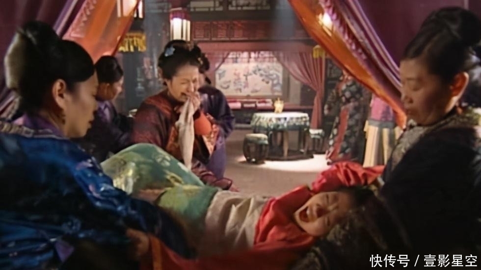 剖腹产|别被古装剧骗啦！古代生孩子根本就不是躺着生，“花样”多得很