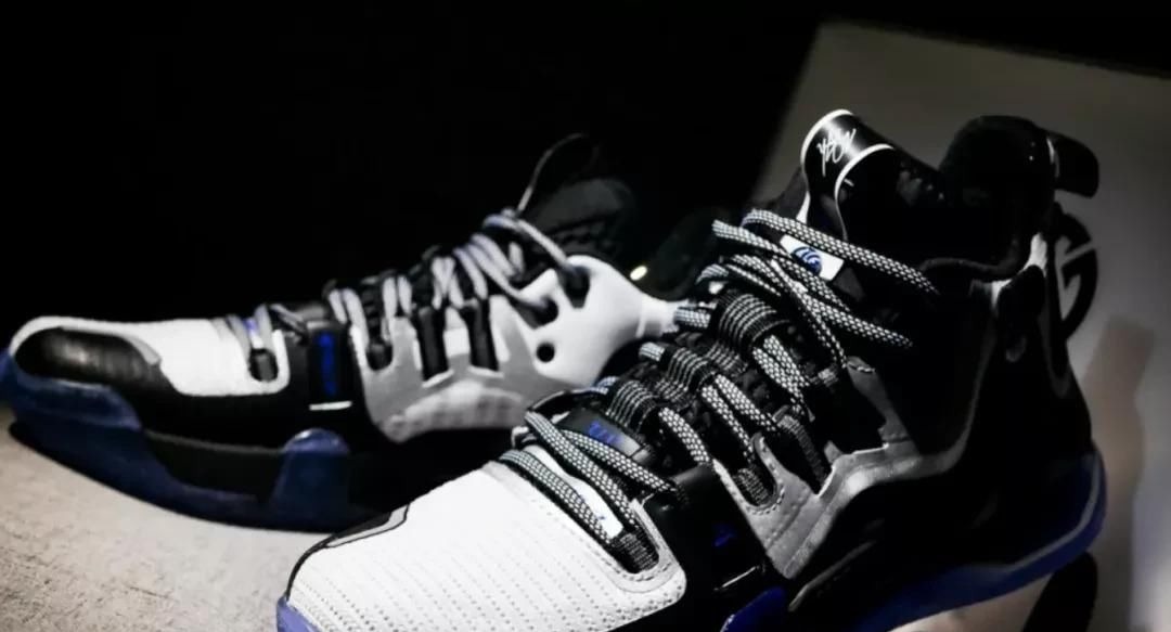 李宁 这些就叫国产之光!不输国际大牌的国产实战鞋你穿过几双?